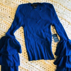 NWT Forever 21 Contemporary Ruffle Sleeve Sweater